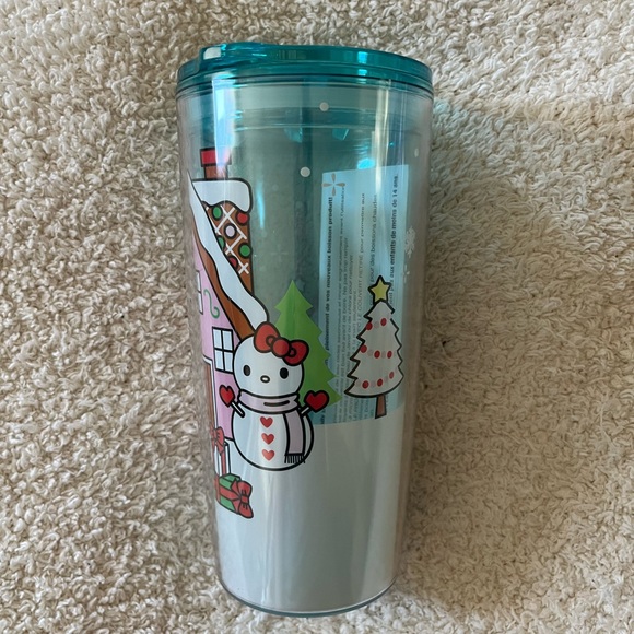 Hello Kitty Holiday Tumbler - Picture 2 of 3